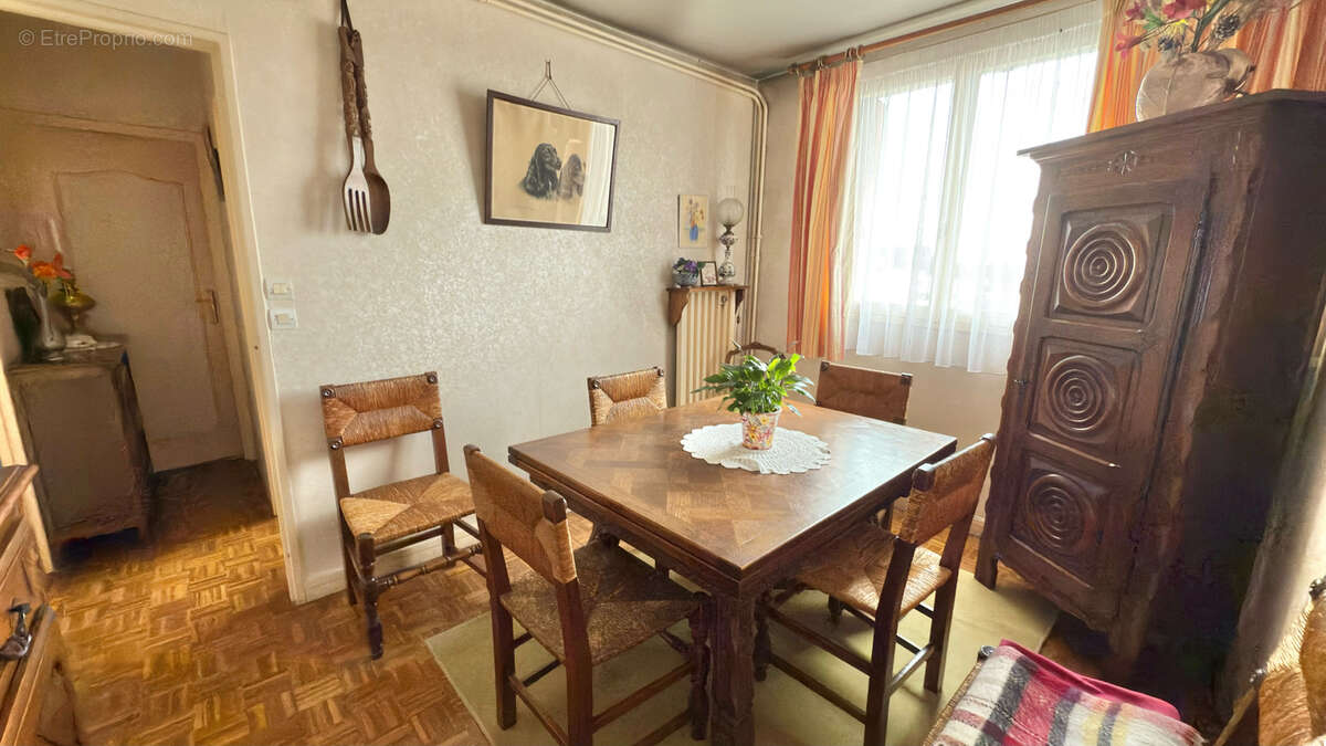 Appartement à EPINAY-SUR-SEINE