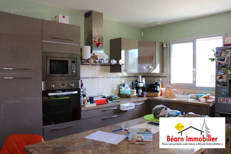 Maison à SAUVETERRE-DE-BEARN