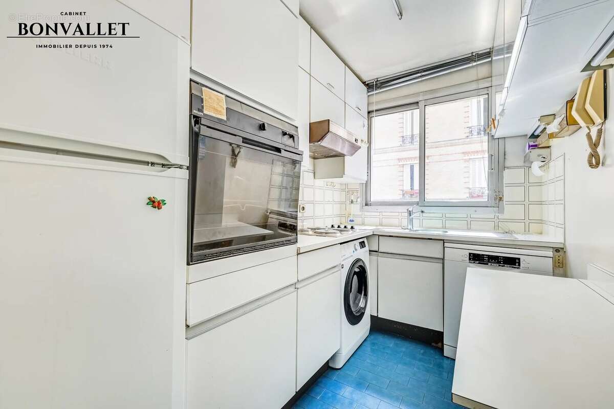 Paris 15e – Boucicaut/Lourmel – 2 pièces de 47 m² à rénover, plein sud, 1er étage avec ascenseur - photo 6