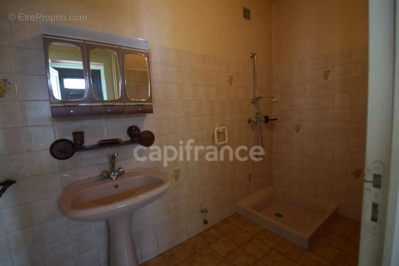 Maison de village, 2 chambres, à SEYCHES (47) - photo 6