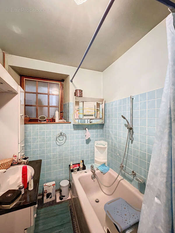 Maison familliale a renover - photo 7