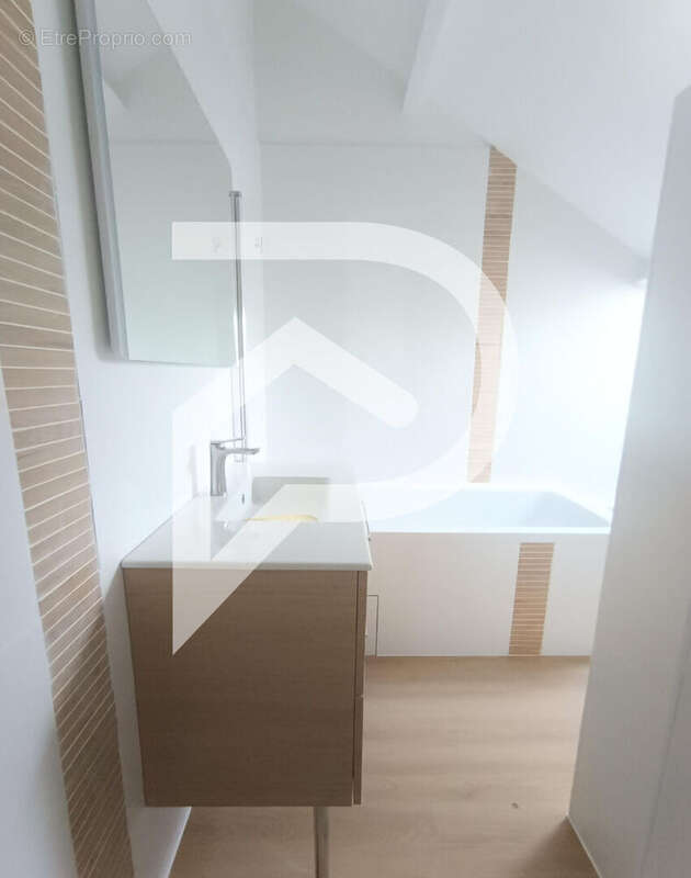 Appartement à OZOIR-LA-FERRIERE