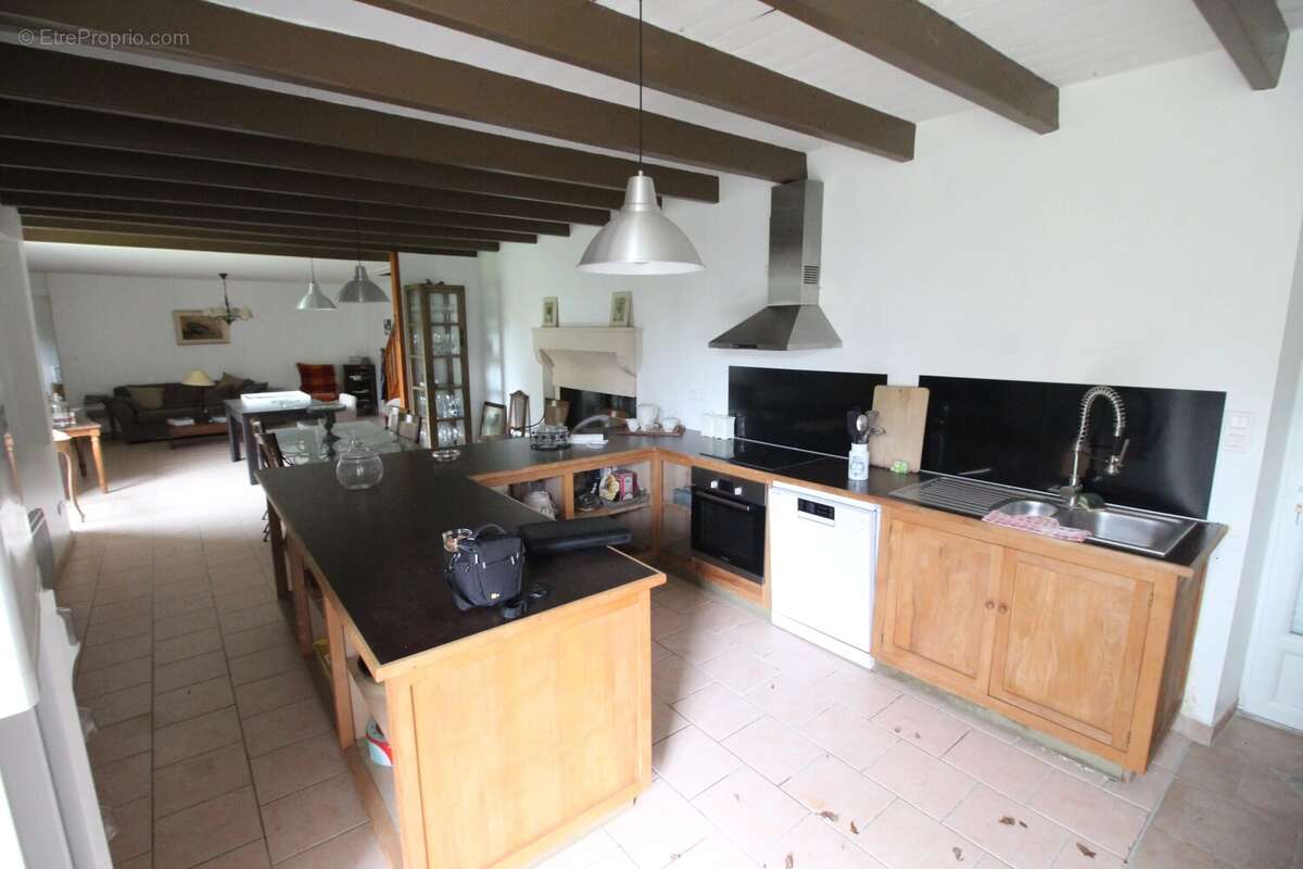 Maison à CHASSIECQ