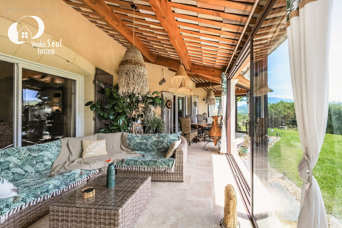 Maison à VAISON-LA-ROMAINE