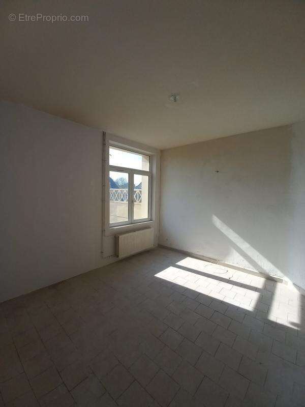 Maison à EVIN-MALMAISON