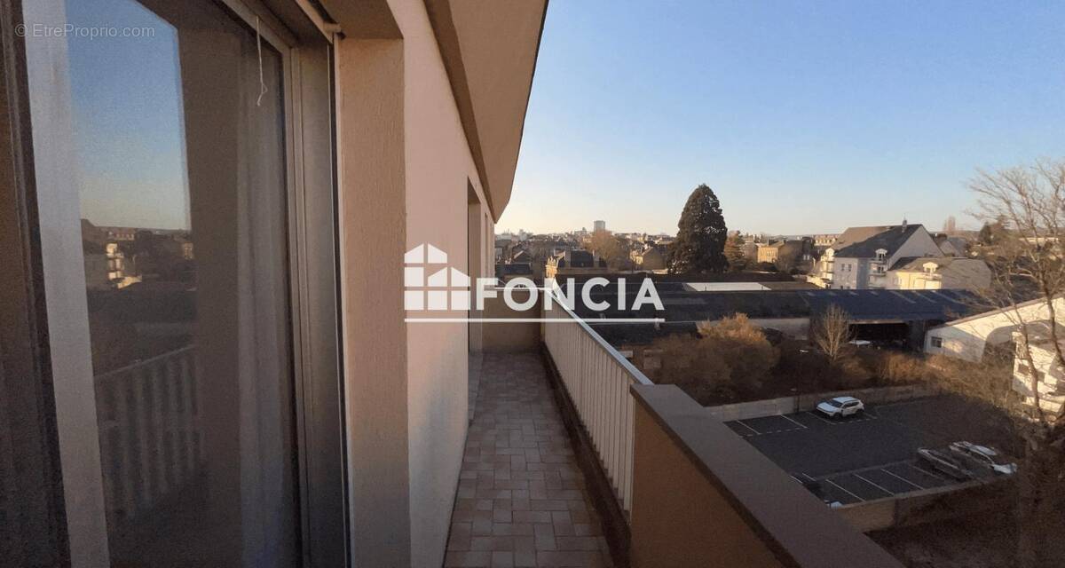 Appartement à CHARLEVILLE-MEZIERES