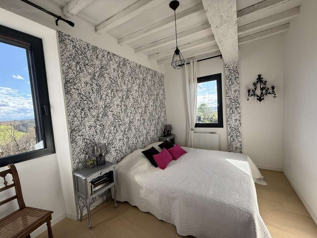 Chambre étage - Maison à SIMORRE
