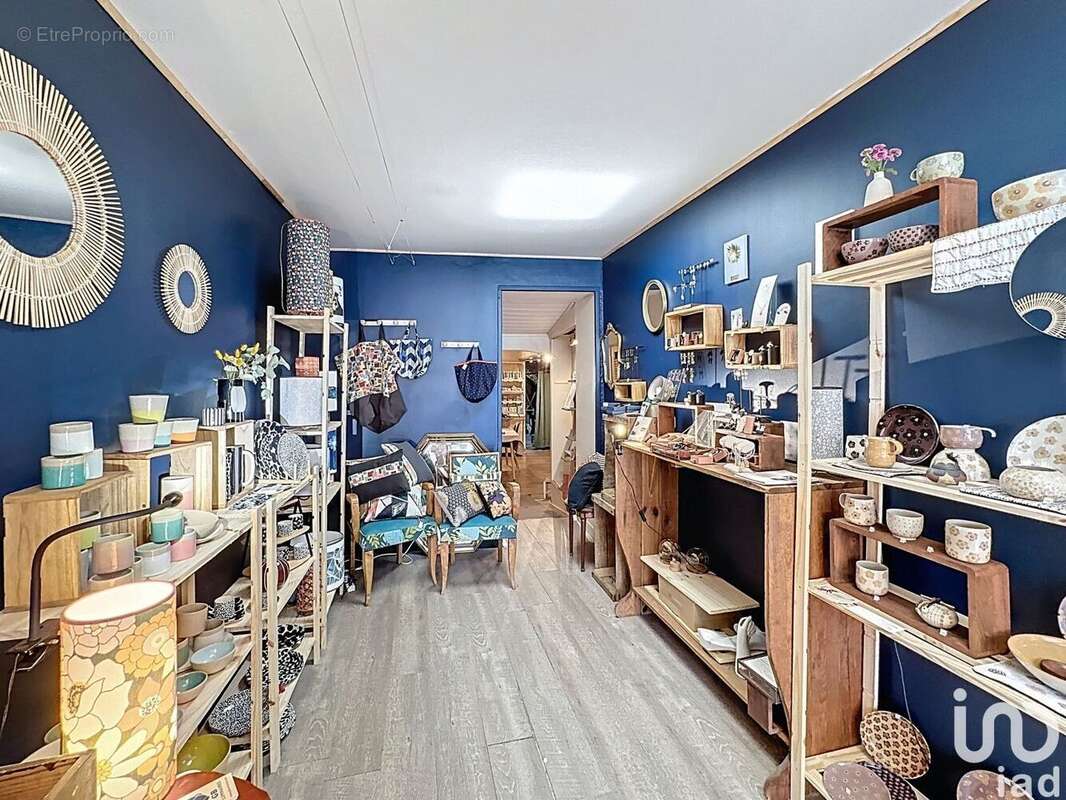 Photo 3 - Commerce à CHAMPEIX