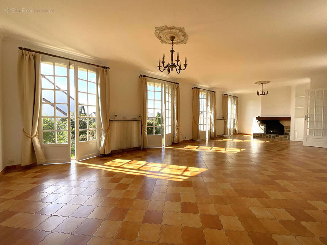 Maison à TRIEL-SUR-SEINE