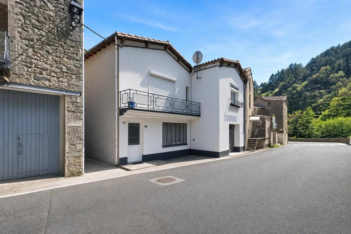 Maison à AVENE