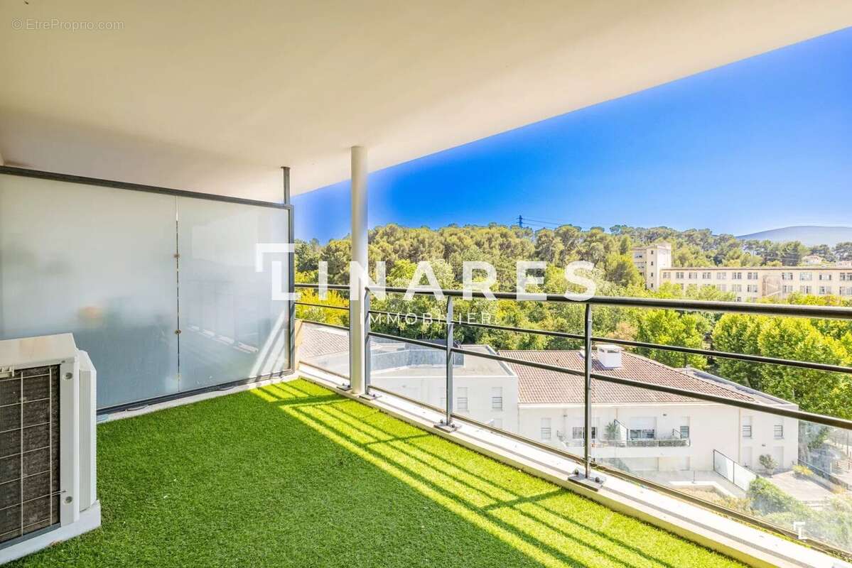 Appartement à MARSEILLE-11E