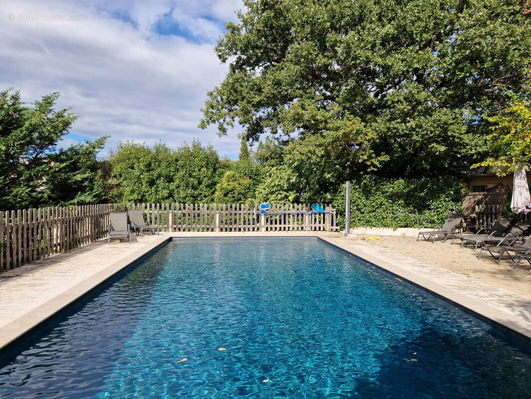 Maison à SAINT-JEAN-DU-PIN