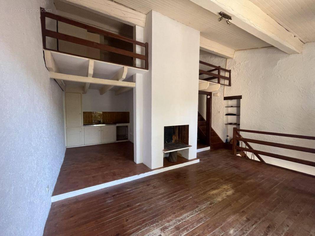 Maison à DURBAN-CORBIERES