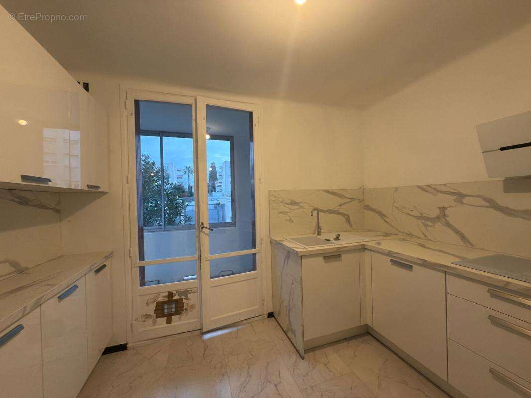 Appartement à BEZIERS