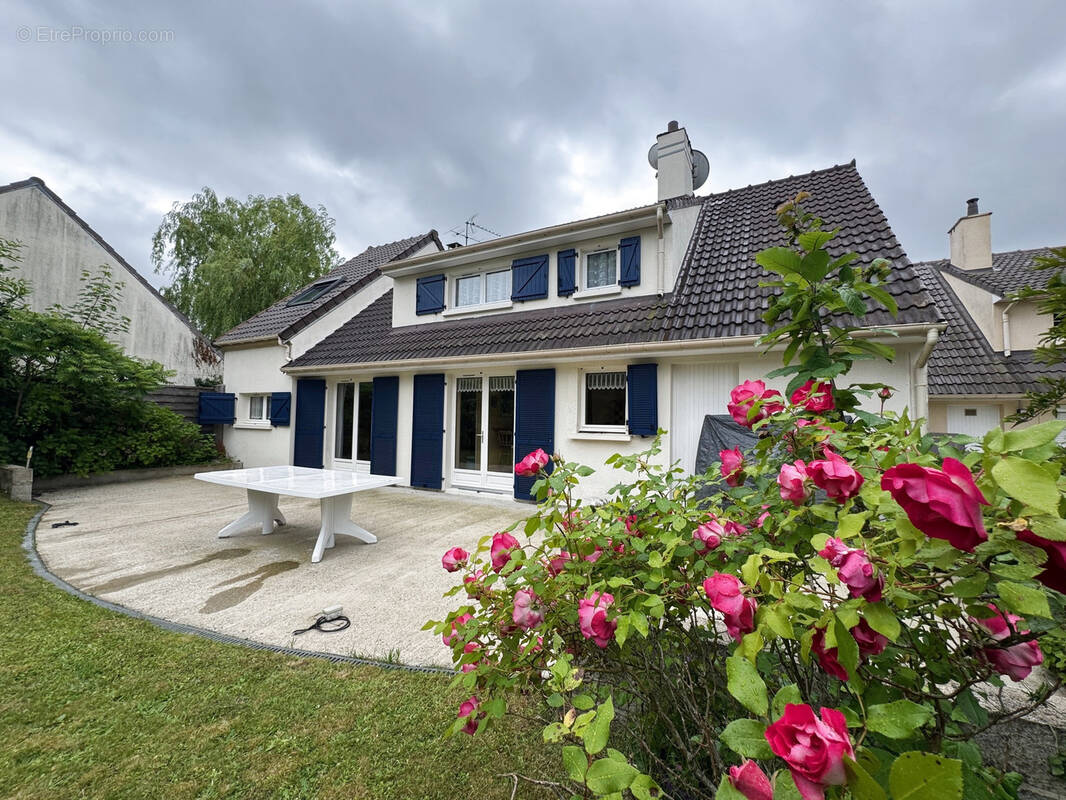 Maison à SAINT-WITZ