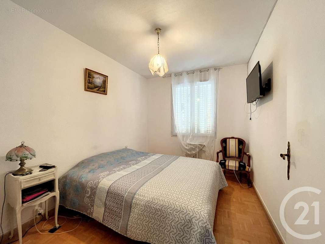 Appartement à SAINTE-SAVINE