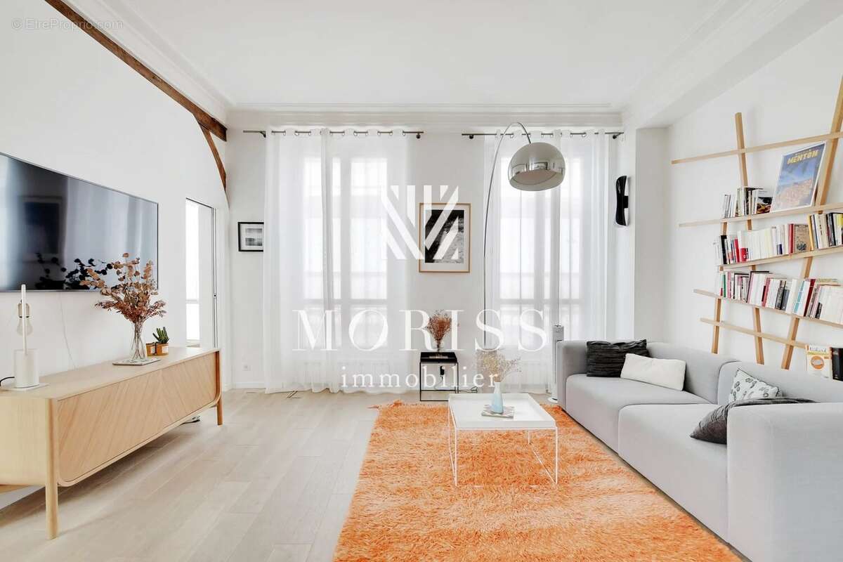 Appartement à PARIS-3E