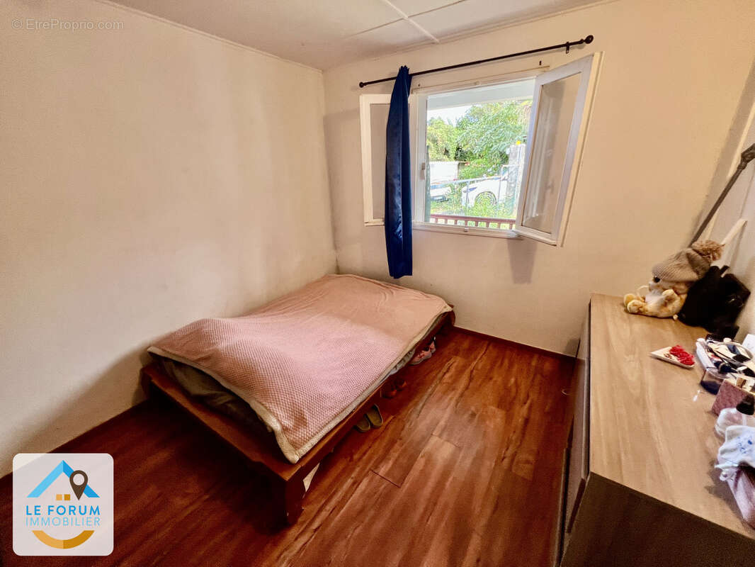Saint joseph 97480 - maison familiale - de plain-pied - beaux volumes - quartier calme - photo 7