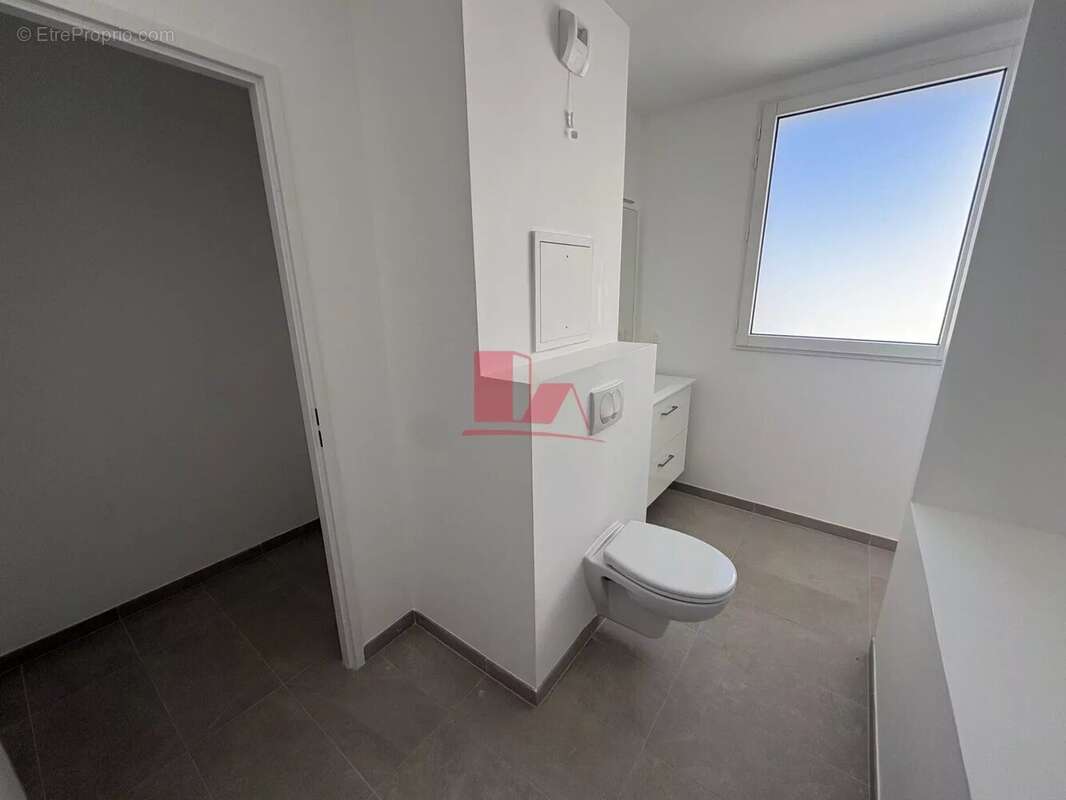 Appartement à ISSY-LES-MOULINEAUX