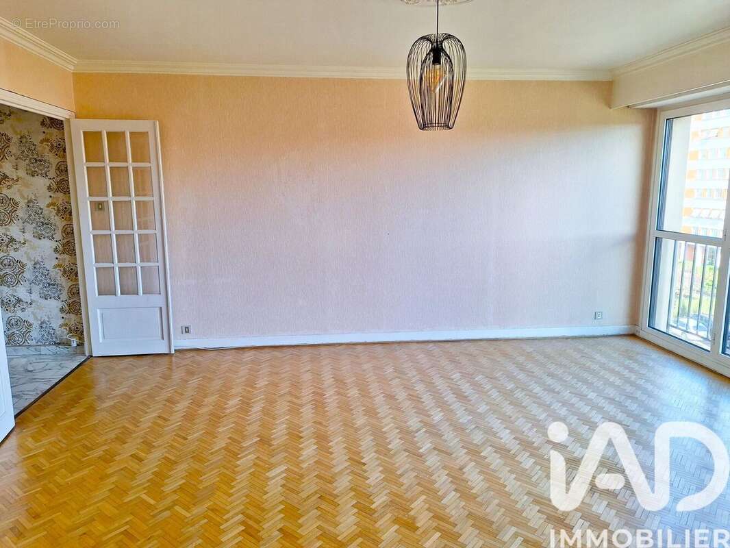 Photo 4 - Appartement à AURILLAC