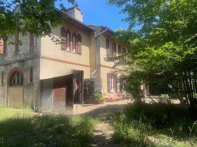 Maison à CORNEBARRIEU