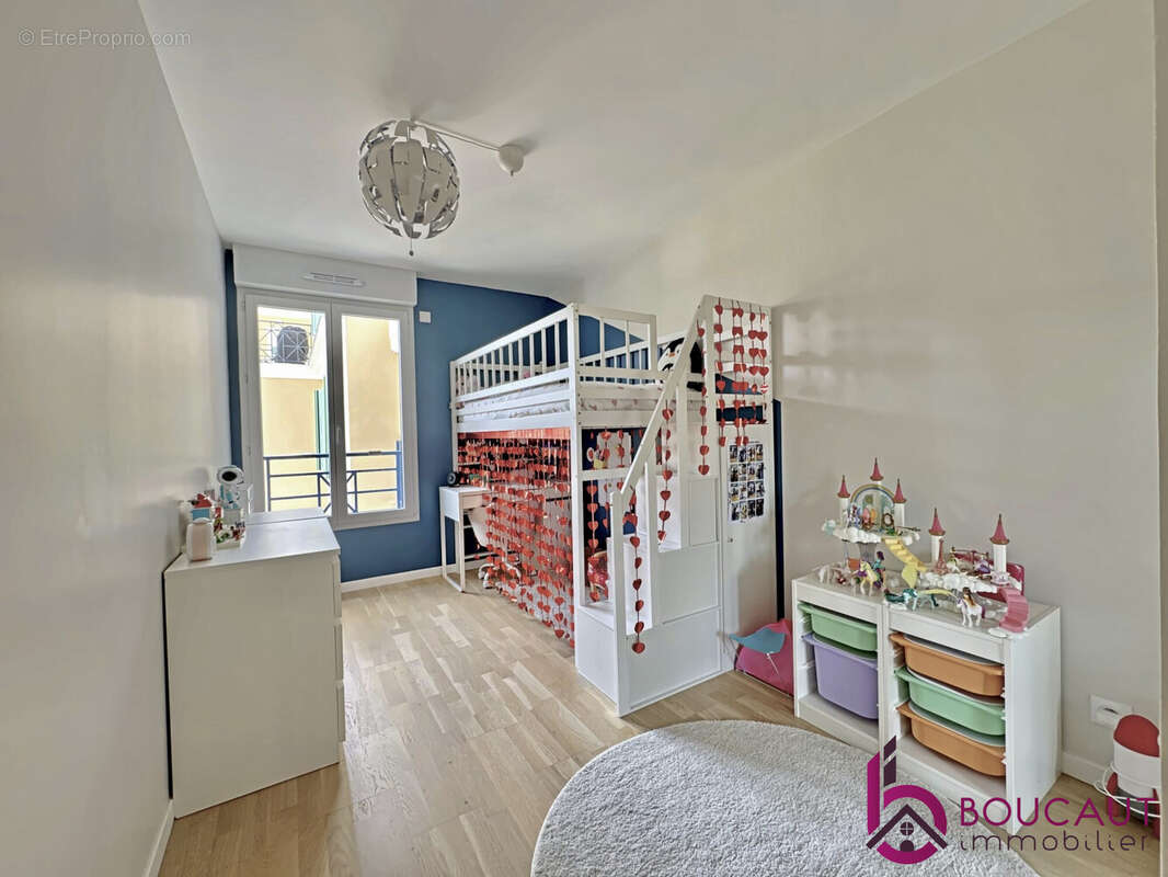 Appartement 56 m² à Le Plessis-Robinson  - photo 9