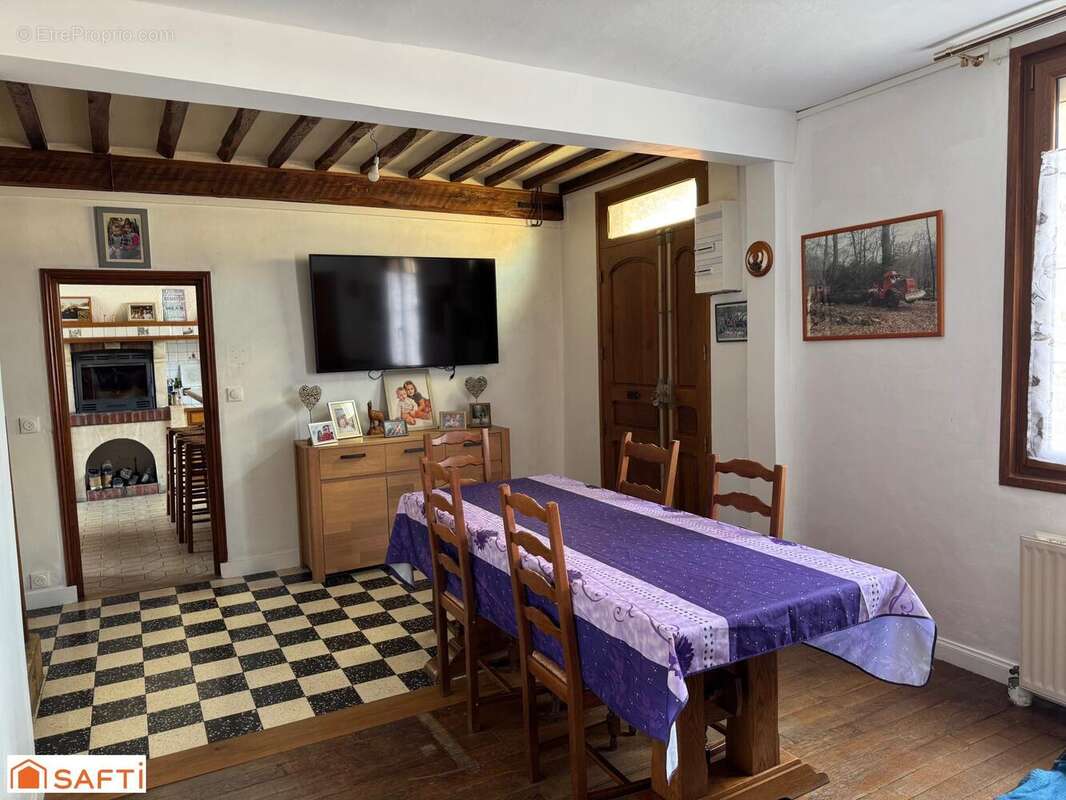 Photo 2 - Maison à MAIGNELAY-MONTIGNY