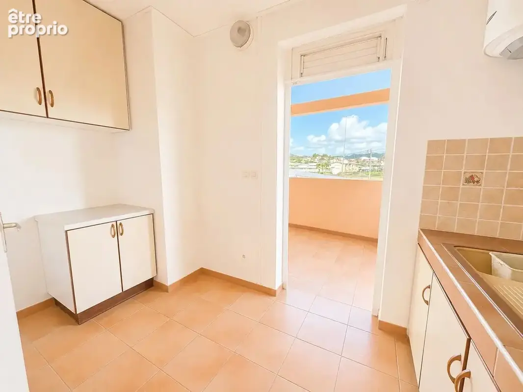 Vds Maison T4 + T2, Le Vauclin - photo 13