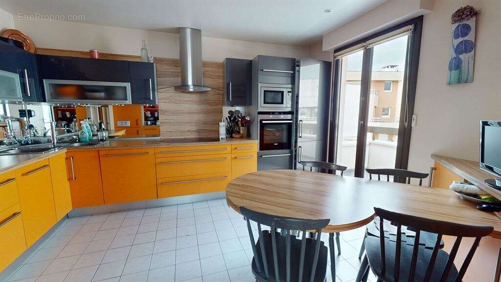 Appartement à CHATILLON