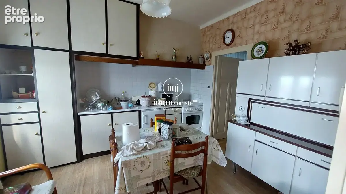 Maison 3 pièces 66 m² à vendre à Rochechouart (87600) - photo 2