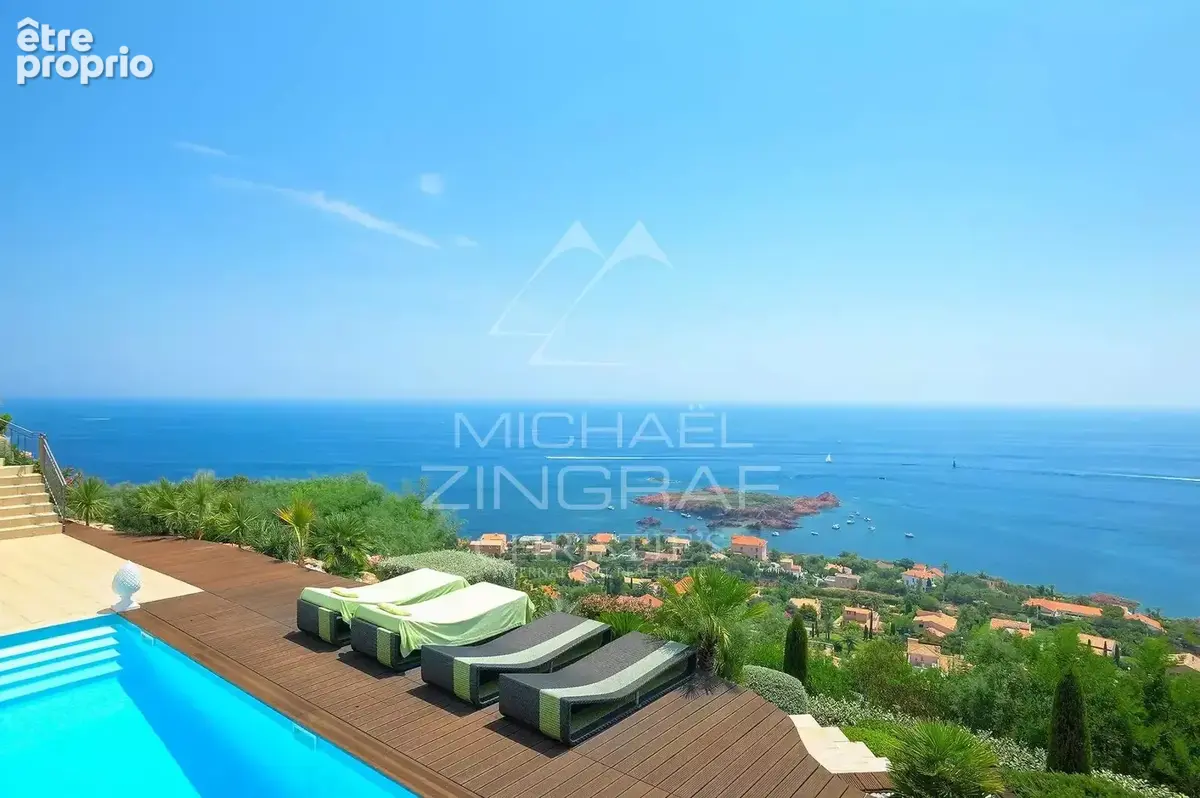 Photo Maison à La Seyne-Sur-Mer au prix de 2 480 000€