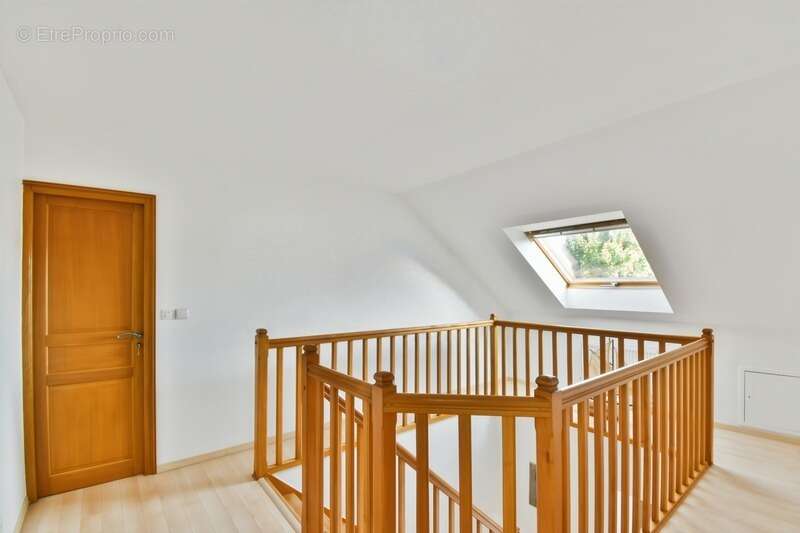 Maison à BALLAINVILLIERS