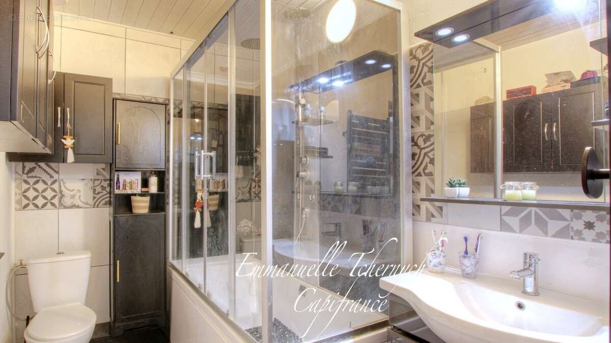 Maison T4 de ville de caractère – 95 m² – Cœur de Miramas (13) - photo 6