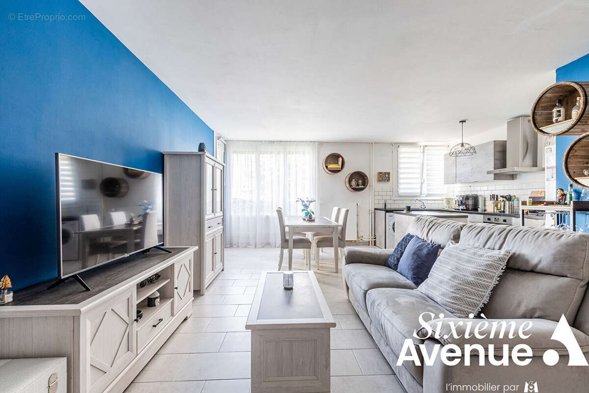 Appartement à CHILLY-MAZARIN