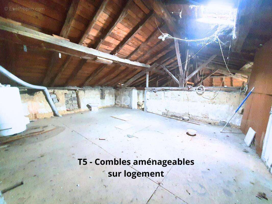 Appartement à CHATILLON-SUR-CHALARONNE