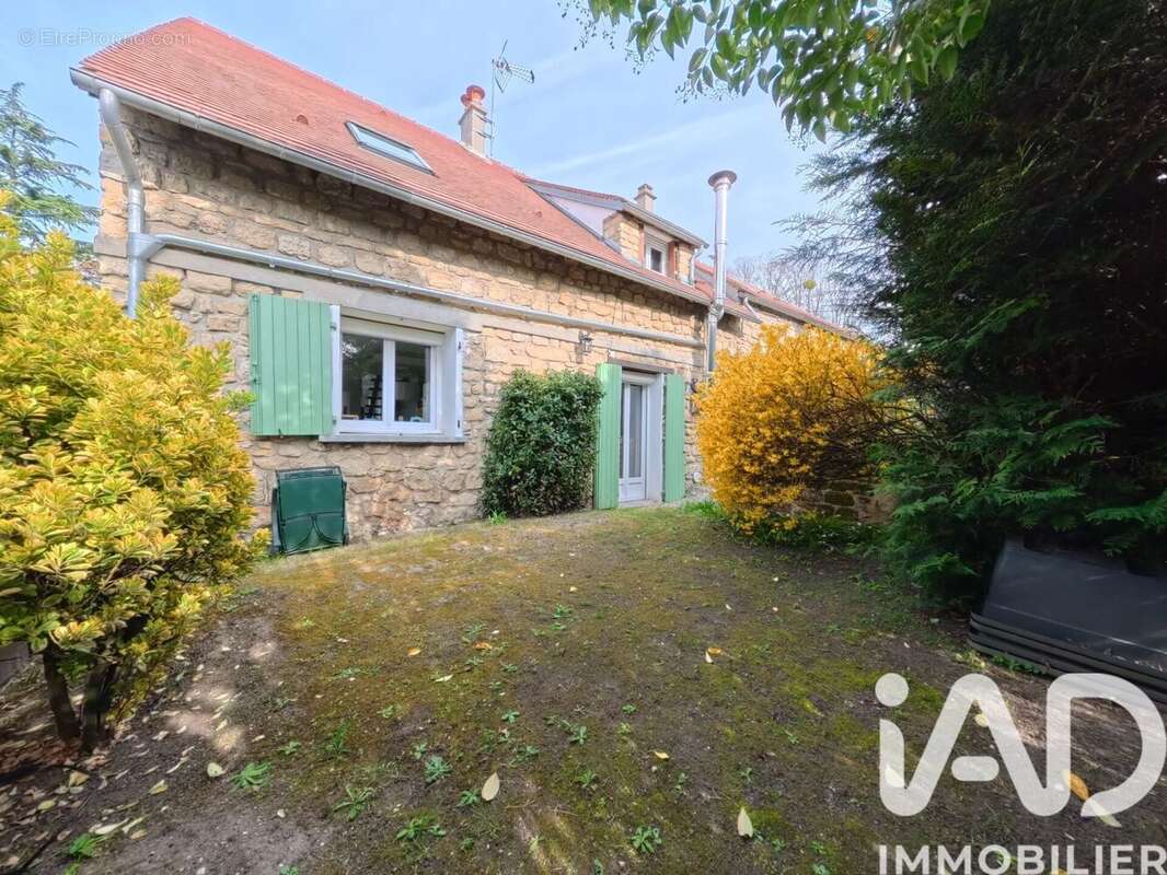 Photo 3 - Maison à NEUVILLE-SUR-OISE