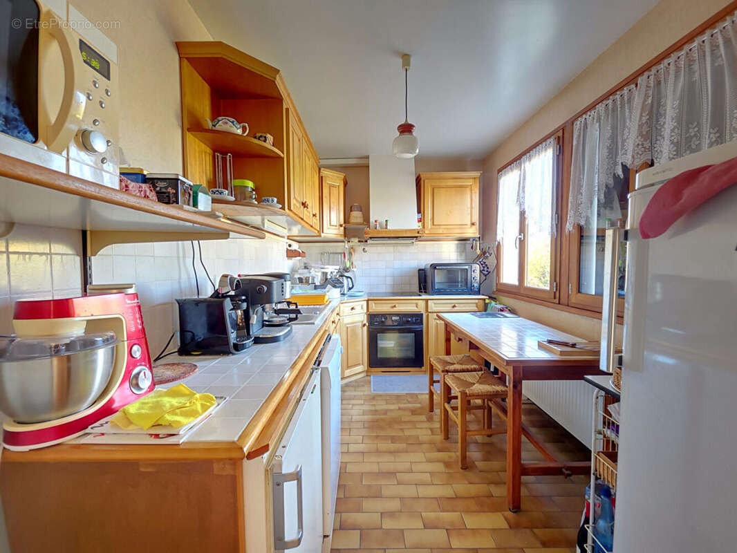 Maison de plain pied sur sous sol 5 mn de maintenon 4 chambres - photo 5
