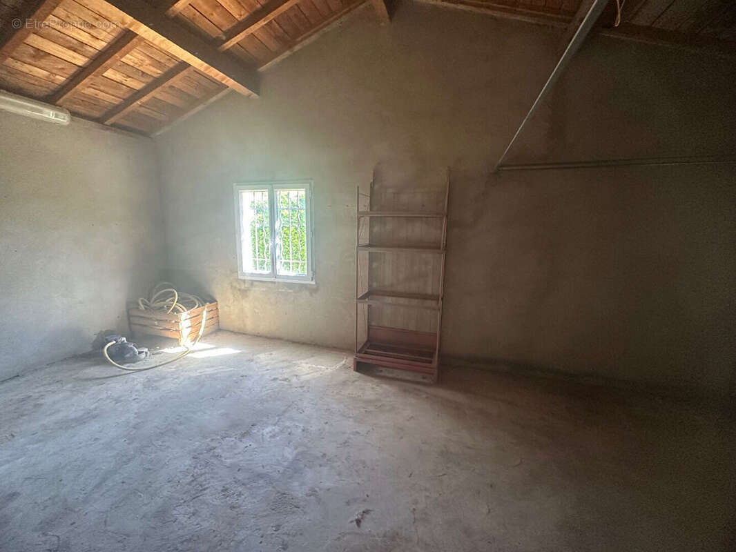 Maison à SAINT-MARTIN-DE-CRAU