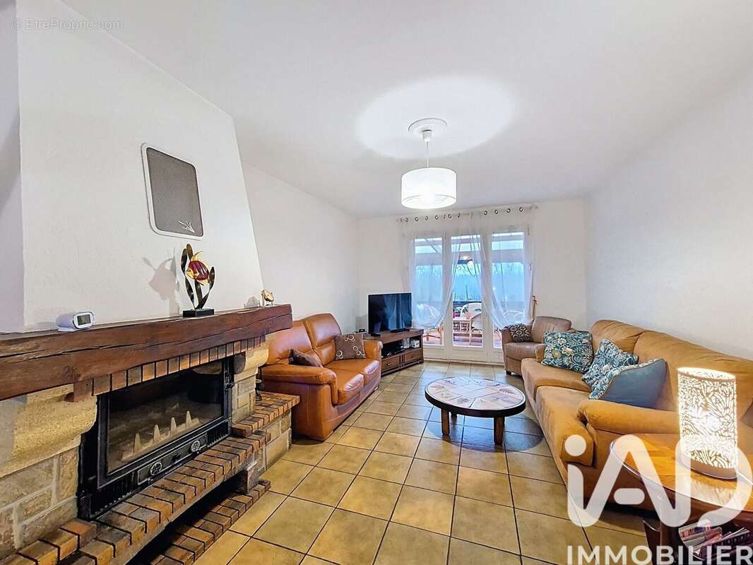 Maison 104 m² à Guidel  - photo 3