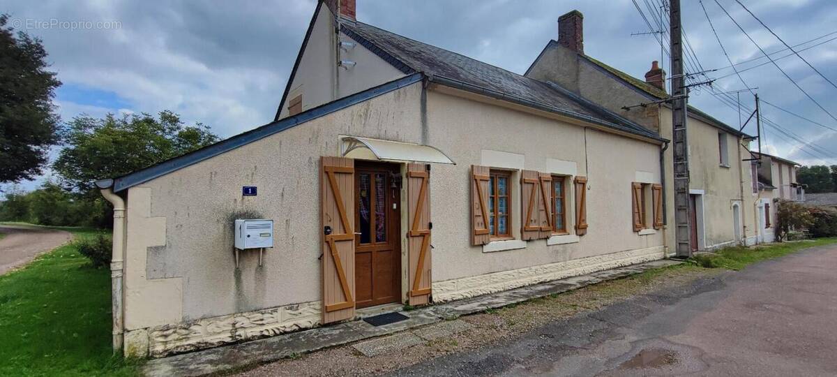 Maison à PREMERY