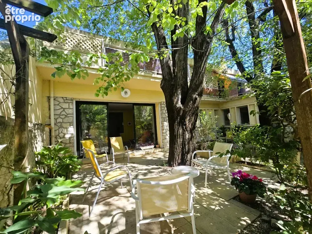 Préfecture !!! Maison 249m2 - Terrain 525m2.. - photo 8