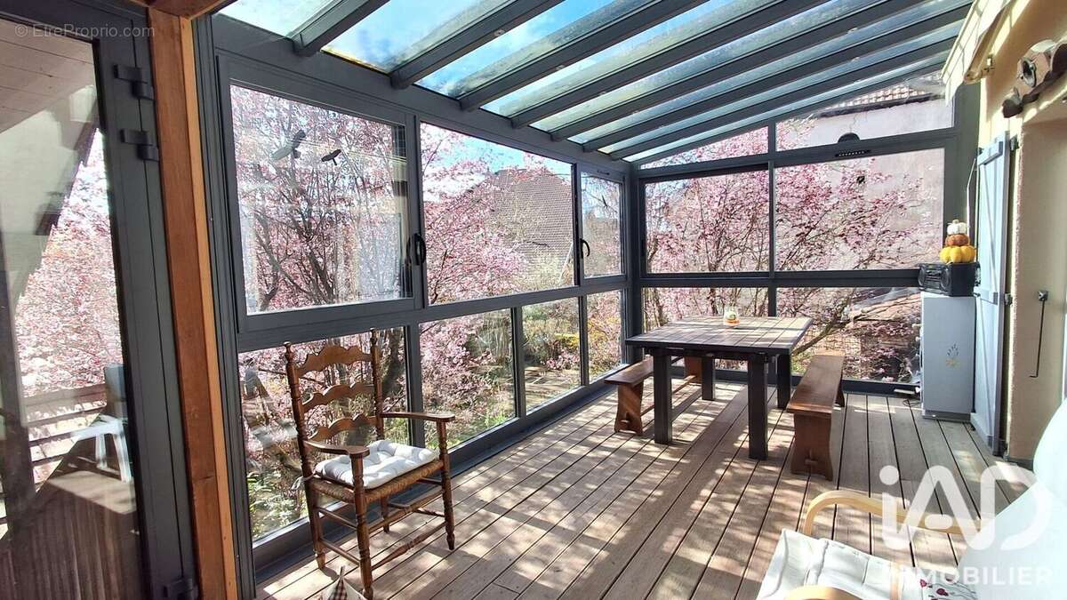 Maison 168 m² à Byans-Sur-Doubs  - photo 8