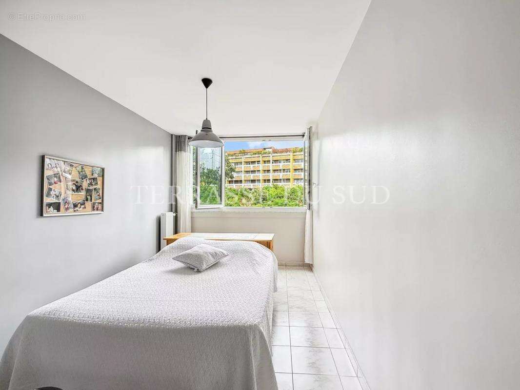 Appartement à MARSEILLE-12E