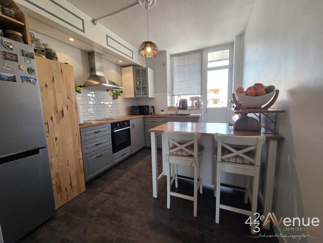 Appartement à SAINT-ETIENNE