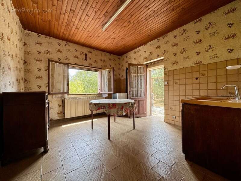 Maison à vendre 6 pièces SAINT JULIEN DE CASSAGNAS (30) - photo 14