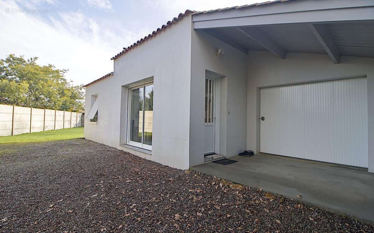 Maison à LE CHAMP-SAINT-PERE