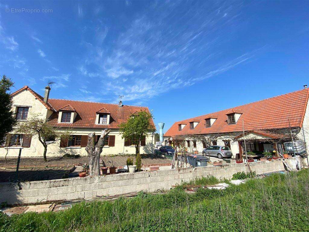 Maison 238 m² à Athies-Sous-Laon  - photo 2