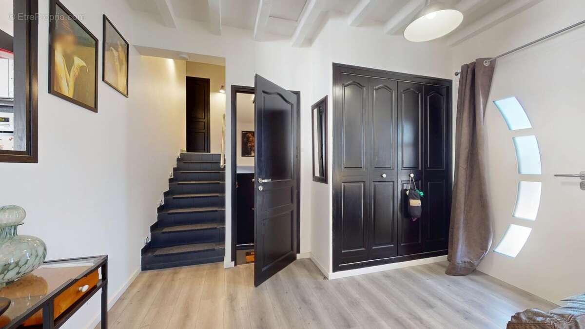 Maison à FRANCHEVILLE