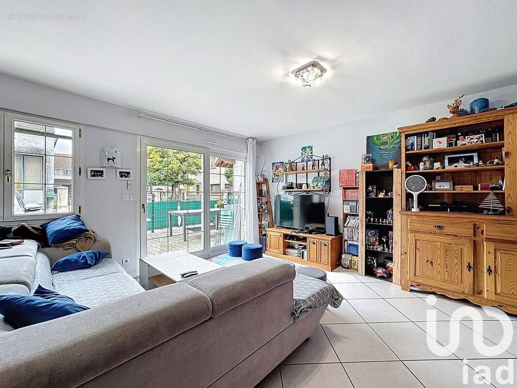 Photo 1 - Appartement à SAINT-PIERRE-EN-FAUCIGNY