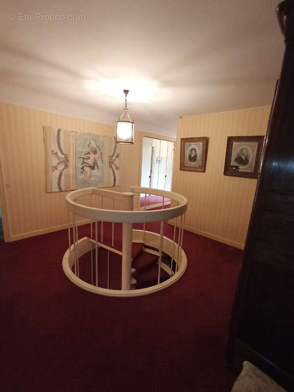 Maison à SAINT-FLORIS